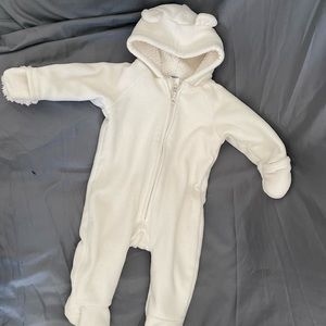 Old Navy 3-6M Bunting